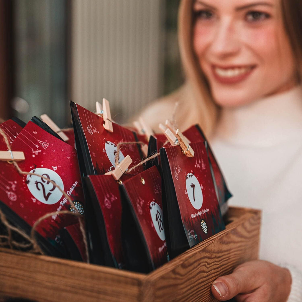 Barista Royal Kalendarz adwentowy z kawą jakości premium na rok 2022