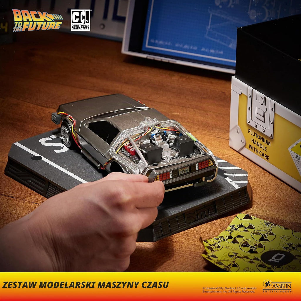CC Countdown Characters CC Countdown Characters 2024 Twin Pines Mall DeLorean kalendarz adwentowy do zbudowania – 