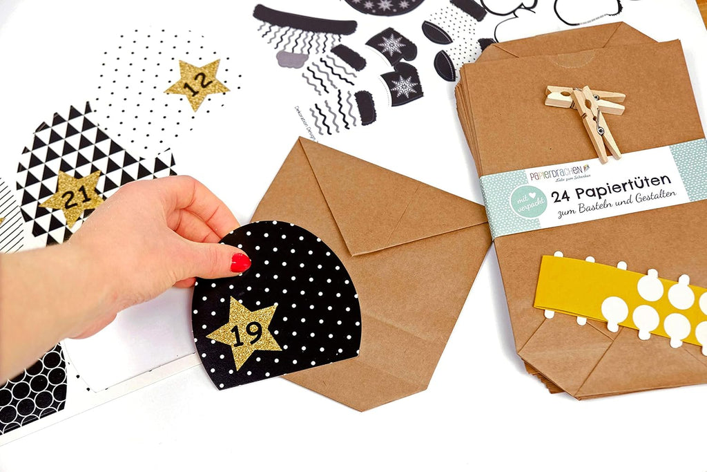 Papierdrachen Papierdrachen DIY kalendarz adwentowy do wypełnienia - Sowy Boże Narodzenie 2021 - zestaw 